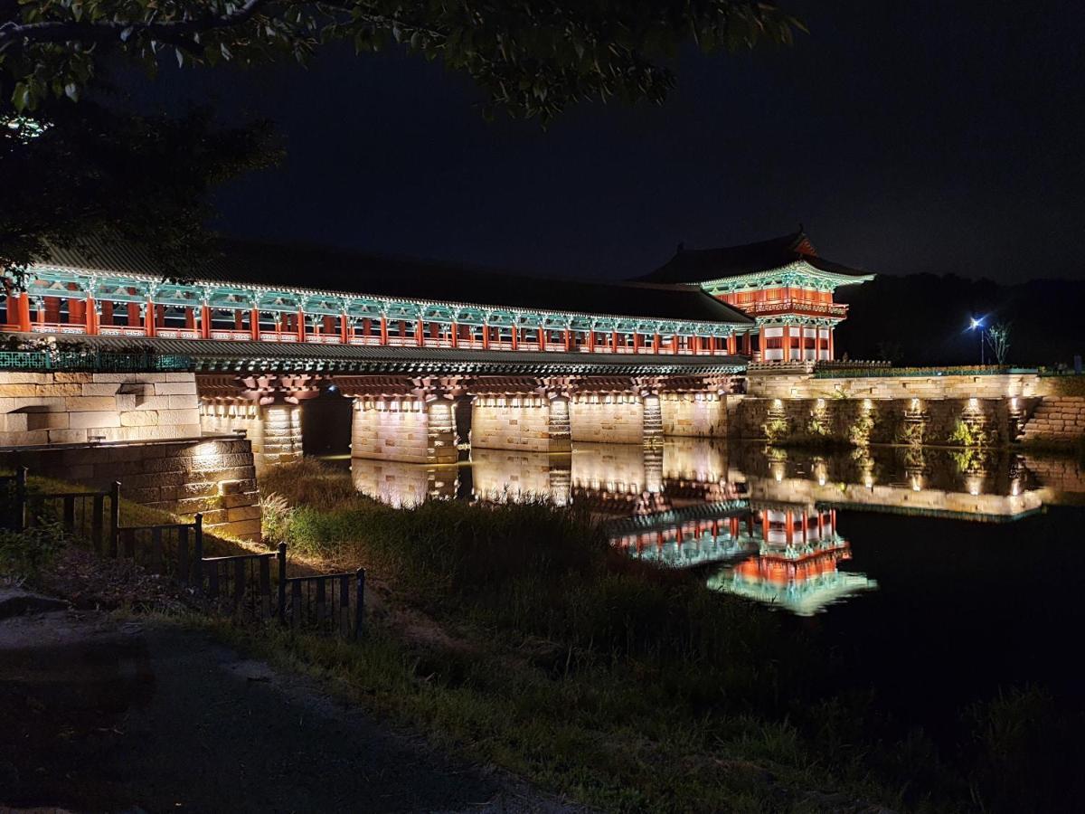 Bonghwangmansion